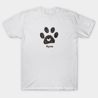 Kyna name made of hand drawn paw prints T-Shirt